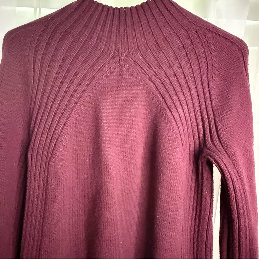 Talbots SP Merino Wool Blend Ribbed Mock Neck Sweater Burgundy Wine Minimalist